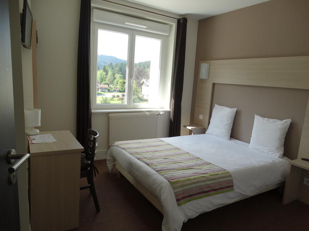 Hotel Restaurant L Echo Du Lac Gérardmer Værelse billede